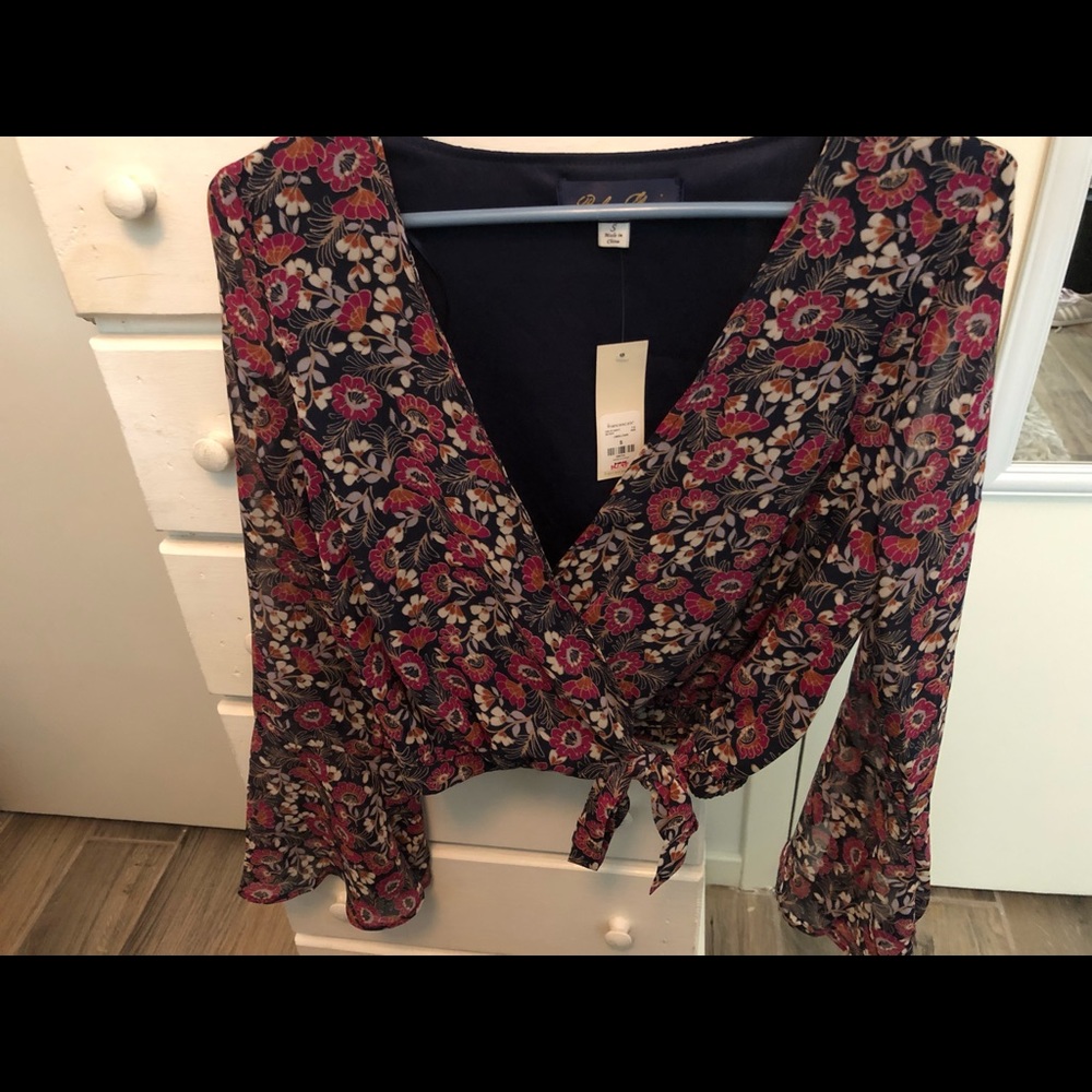 Flowered wrap blouse w/bell sleeves
